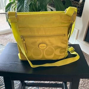 Like New! Coach Crossbody Handbag